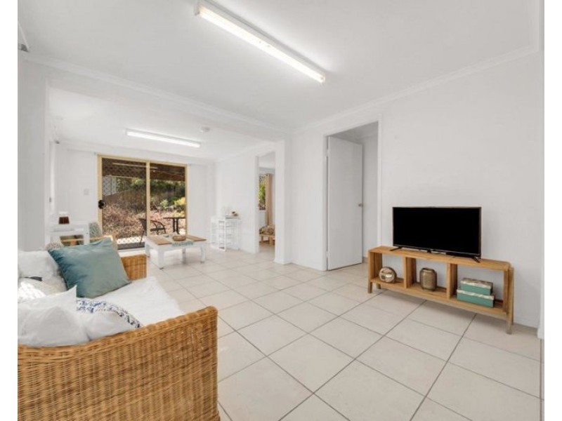 29 Pine Avenue, West Gladstone QLD 4680