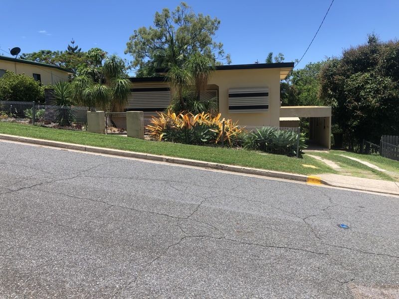 60 Elizabeth Street, South Gladstone QLD 4680