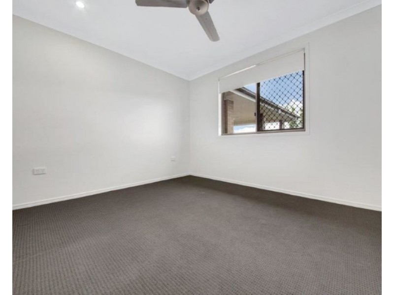 7 Cressbrook Street, Clinton QLD 4680