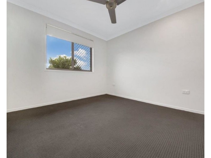 7 Cressbrook Street, Clinton QLD 4680