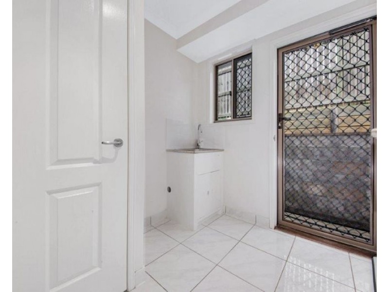 7 Cressbrook Street, Clinton QLD 4680
