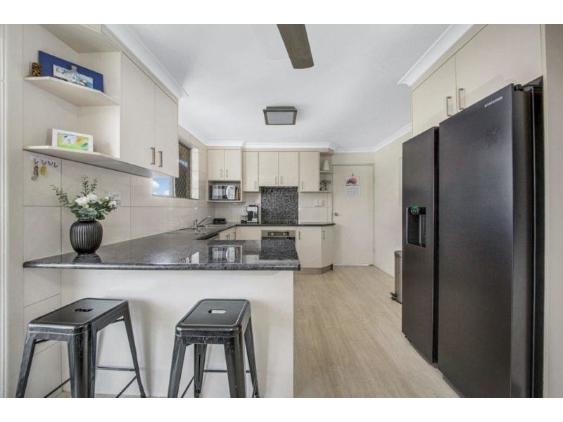 25 Cairncross Street, Sun Valley QLD 4680