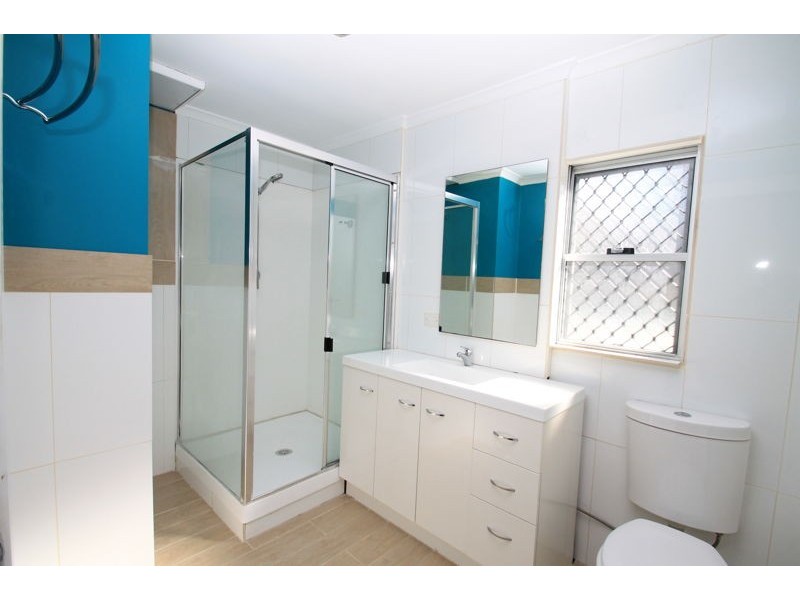 8 Watson Close, South Gladstone QLD 4680