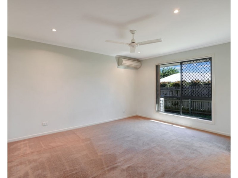 3 Larcom Rise, West Gladstone QLD 4680