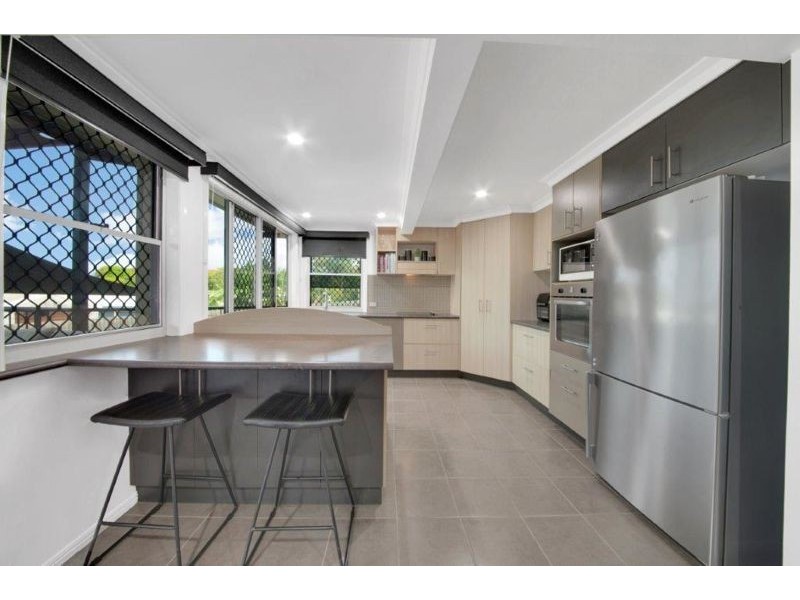 226 Oaka Street, South Gladstone QLD 4680