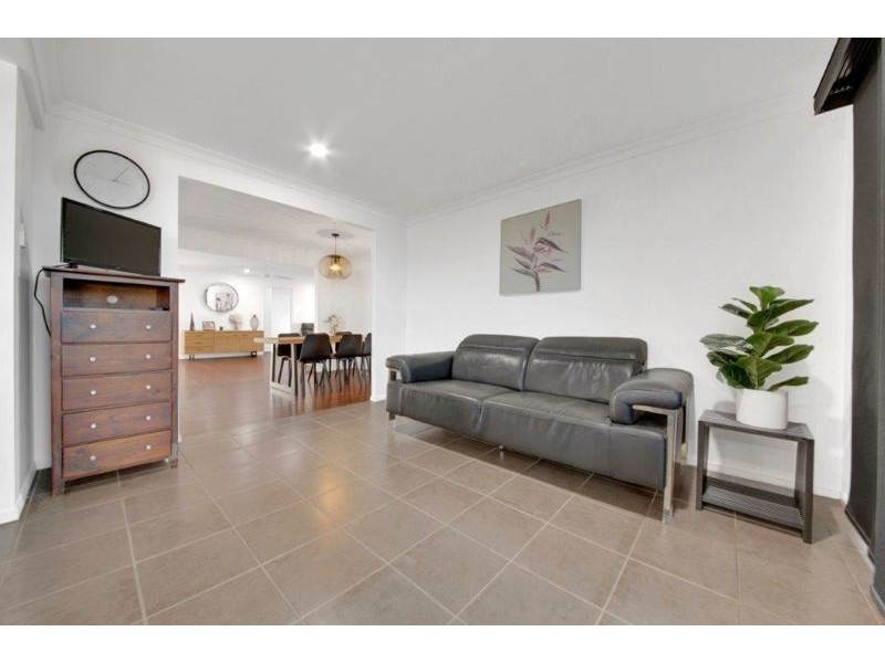 226 Oaka Street, South Gladstone QLD 4680