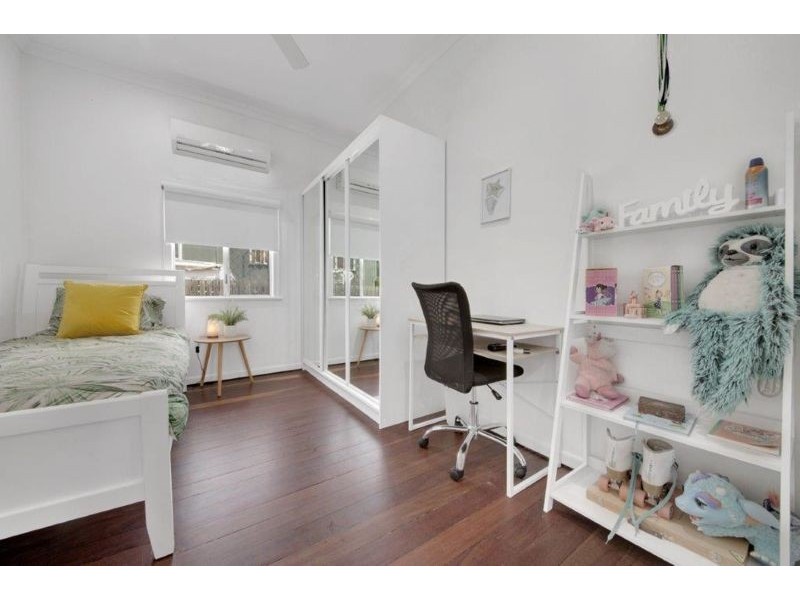 226 Oaka Street, South Gladstone QLD 4680