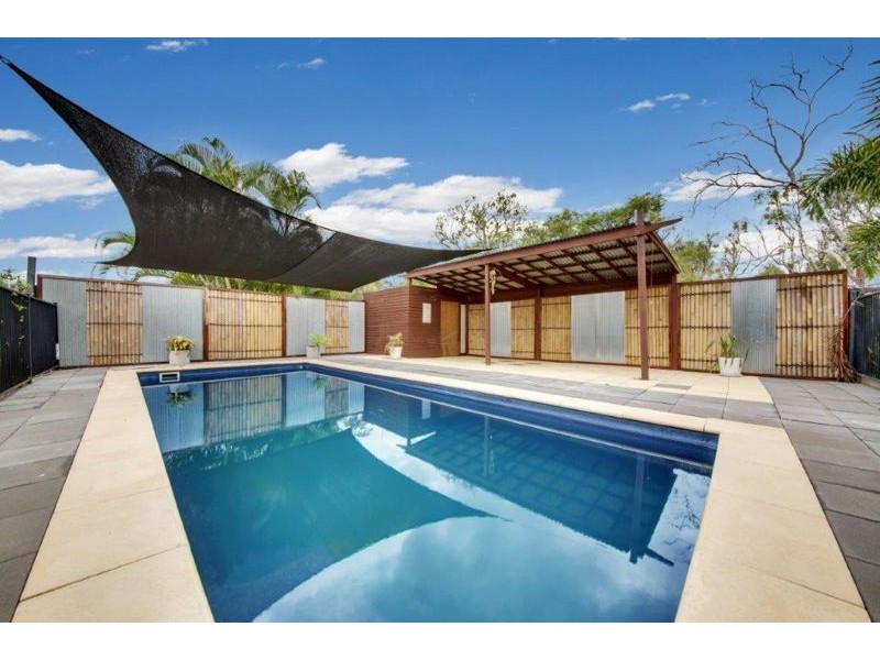 18 Billabong Drive, Glen Eden QLD 4680