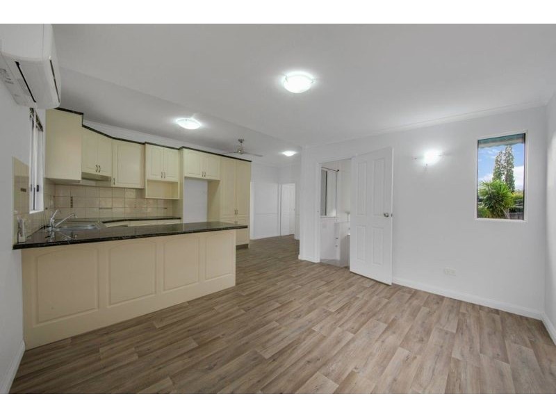 203 Oaka Street, South Gladstone QLD 4680