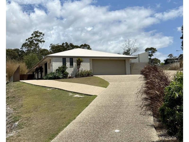 8 Ingra Close, Glen Eden QLD 4680