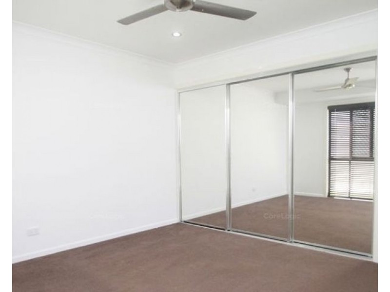 8 Ingra Close, Glen Eden QLD 4680