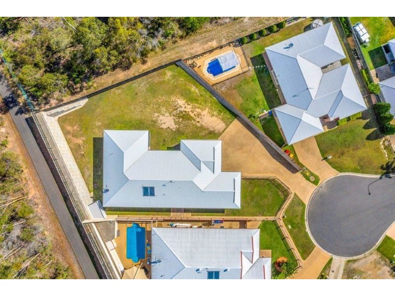 16 Karumba Court, Tannum Sands QLD 4680