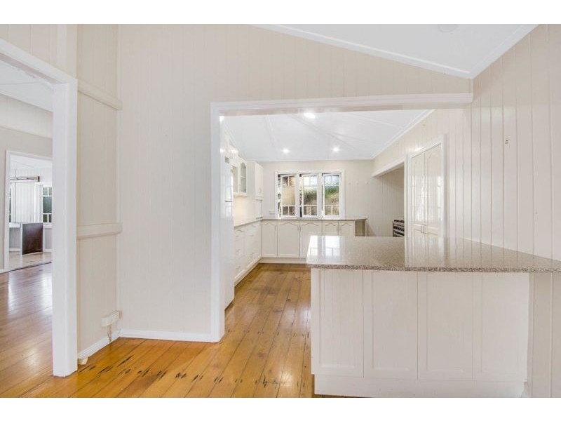 33 Harbour Terrace, Gladstone QLD 4680