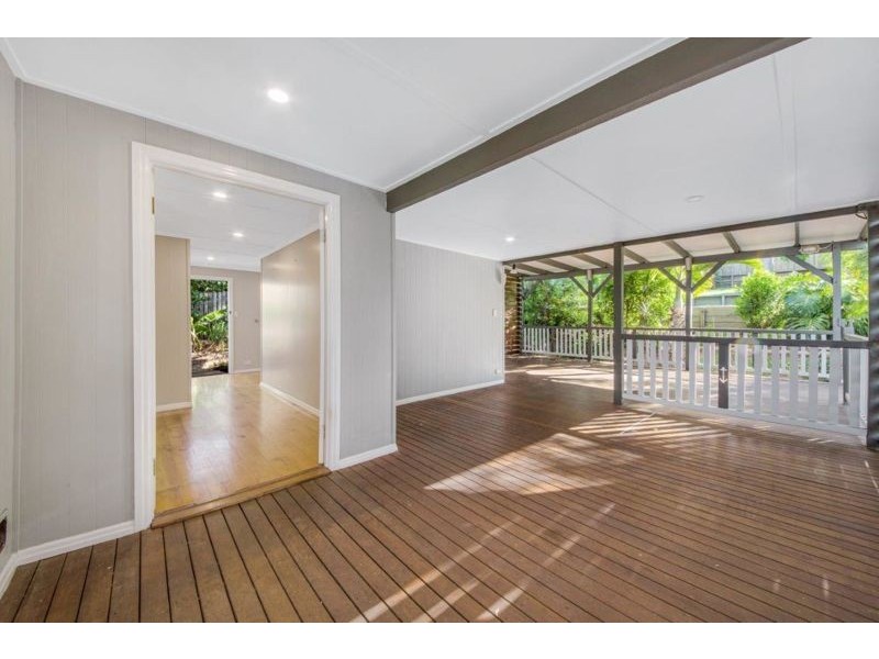 33 Harbour Terrace, Gladstone QLD 4680