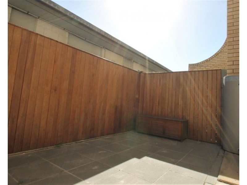 2/45 O’Connell Street, Barney Point QLD 4680