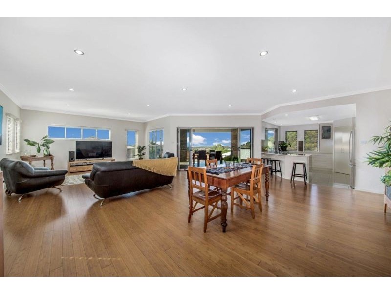 10 Mallard Court, South Gladstone QLD 4680