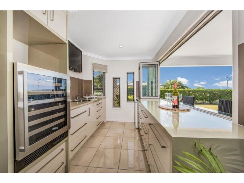 10 Mallard Court, South Gladstone QLD 4680