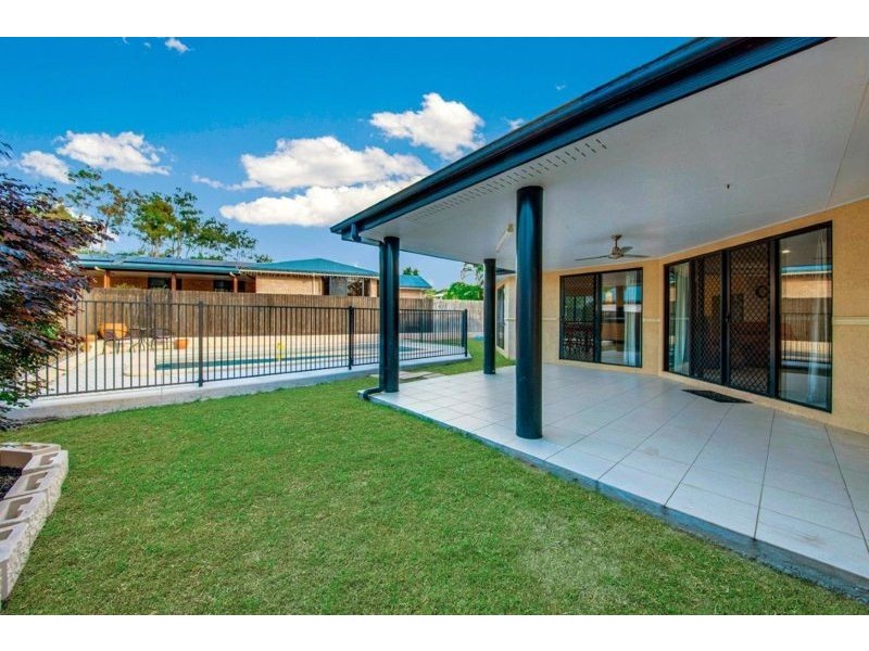 35 Katrina Boulevard, New Auckland QLD 4680
