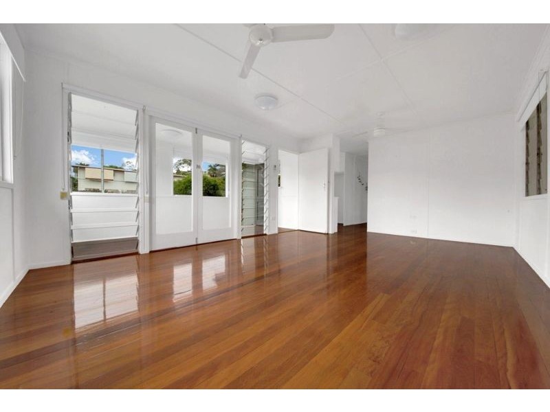 1 Byrne Street, West Gladstone QLD 4680