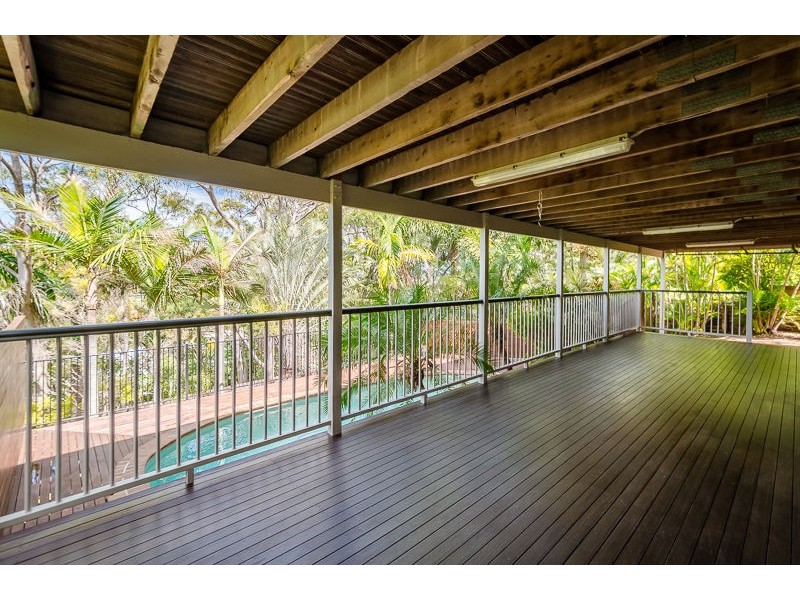 25 Rigby Crescent, West Gladstone QLD 4680