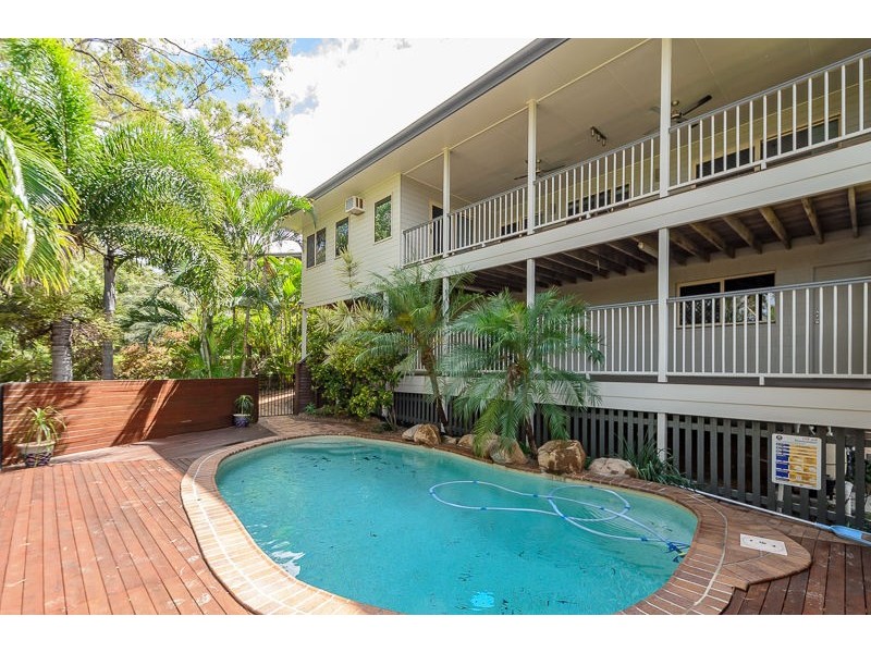 25 Rigby Crescent, West Gladstone QLD 4680