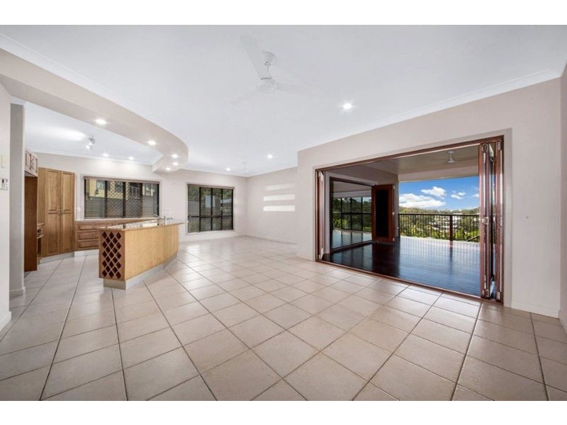11 Mallard Court, South Gladstone QLD 4680