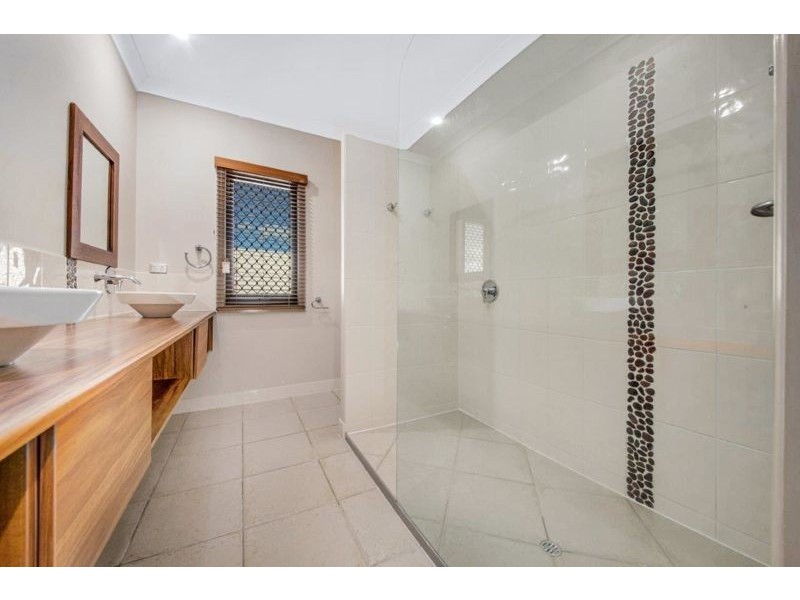 11 Mallard Court, South Gladstone QLD 4680
