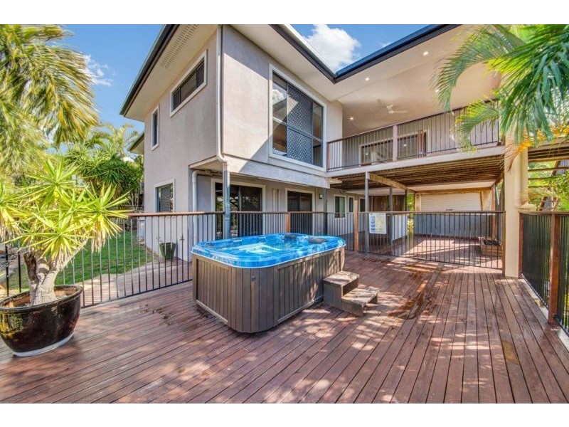 11 Mallard Court, South Gladstone QLD 4680