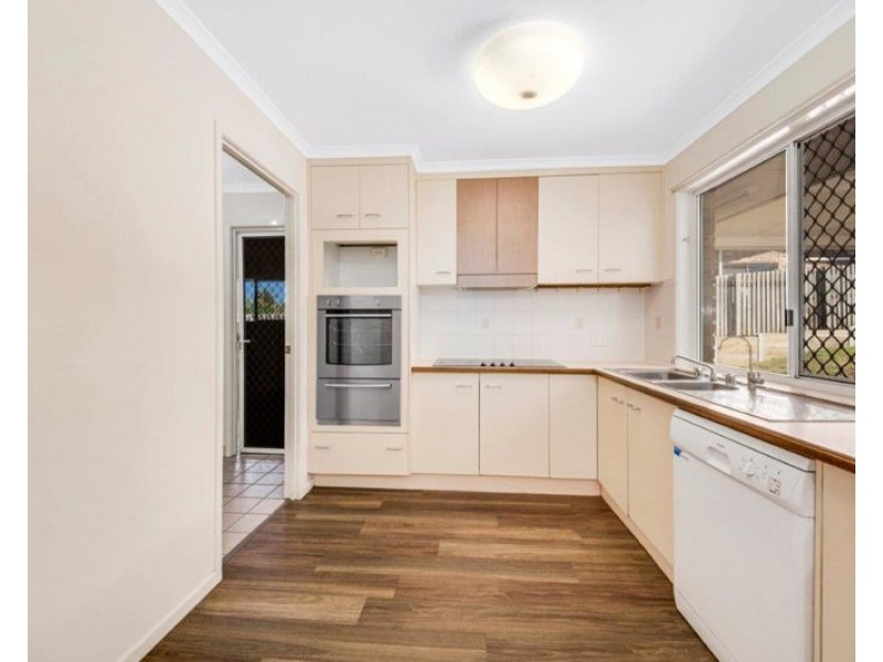 16 Mycumbene Way, Glen Eden QLD 4680