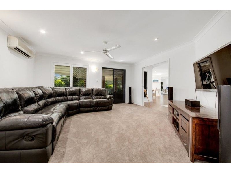 91 Surveyor Place, Beecher QLD 4680