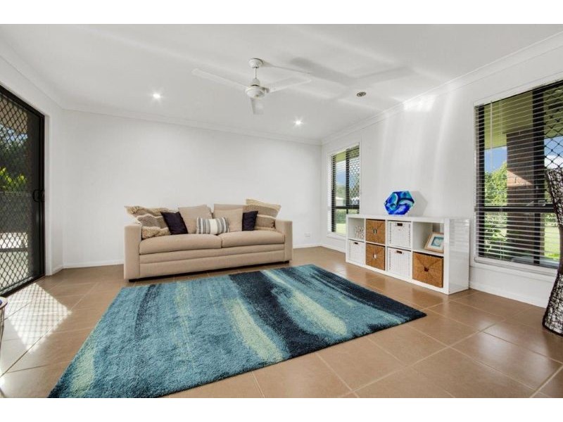 91 Surveyor Place, Beecher QLD 4680