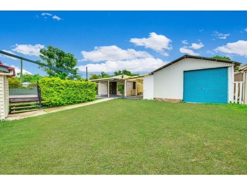 11 Marten Street, South Gladstone QLD 4680
