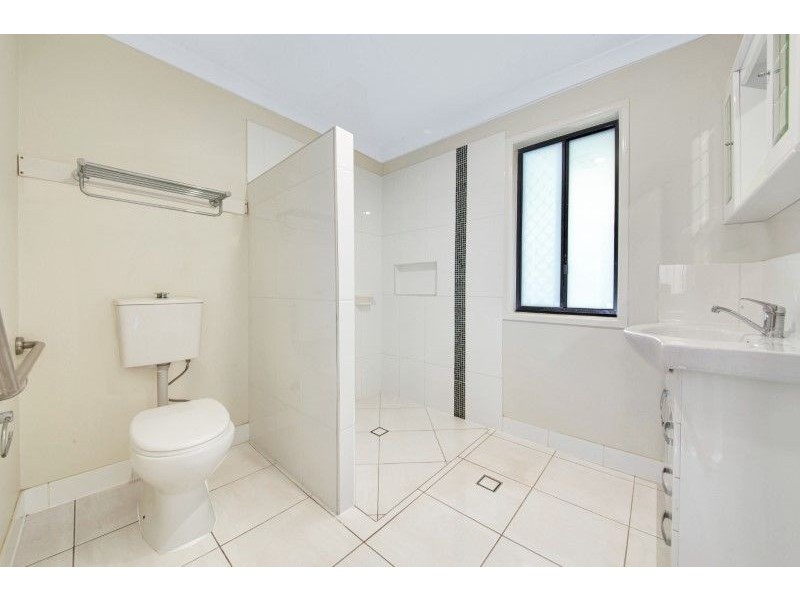 11 Marten Street, South Gladstone QLD 4680