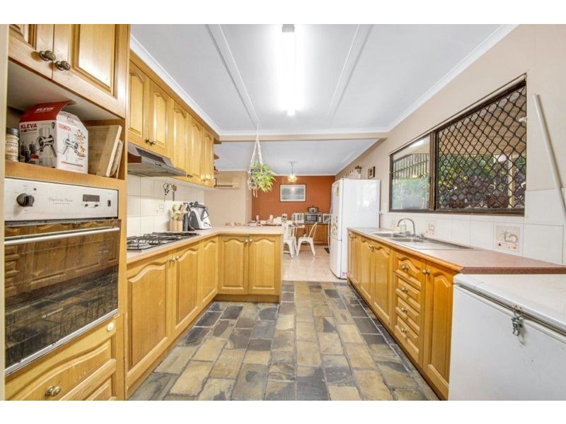 16 Kylee Crescent, Calliope QLD 4680