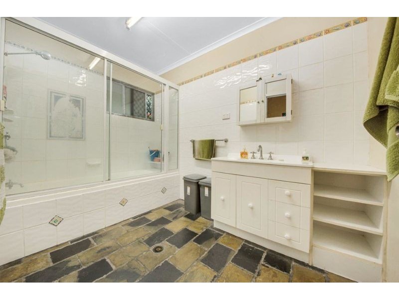 16 Kylee Crescent, Calliope QLD 4680