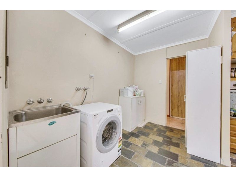 16 Kylee Crescent, Calliope QLD 4680