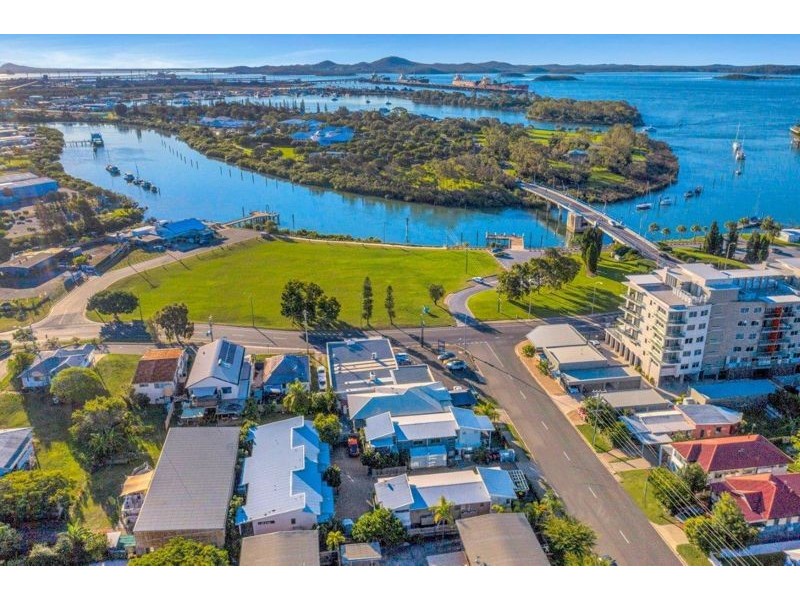 4/5 Glenlyon Street, Gladstone QLD 4680