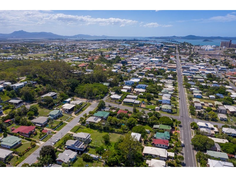 166 Oaka Street, South Gladstone QLD 4680