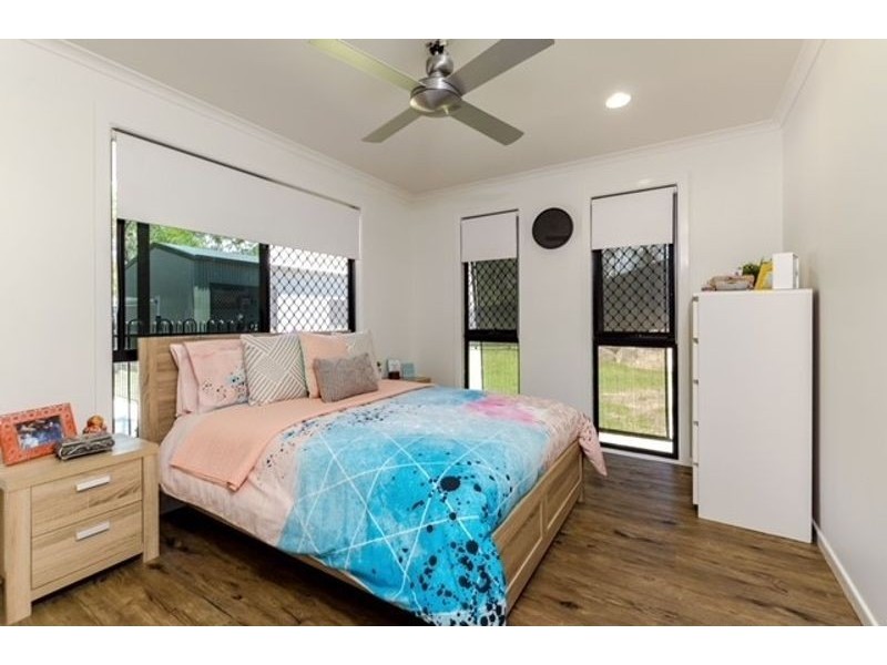 4 Clipper Terrace, South Gladstone QLD 4680