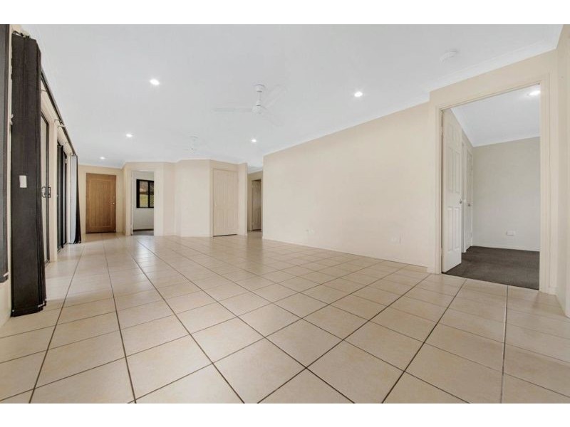 10 Stitt Close, Glen Eden QLD 4680