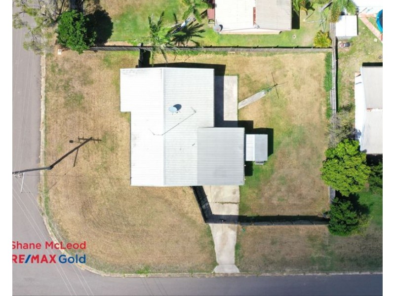 18 Cook Street, West Gladstone QLD 4680