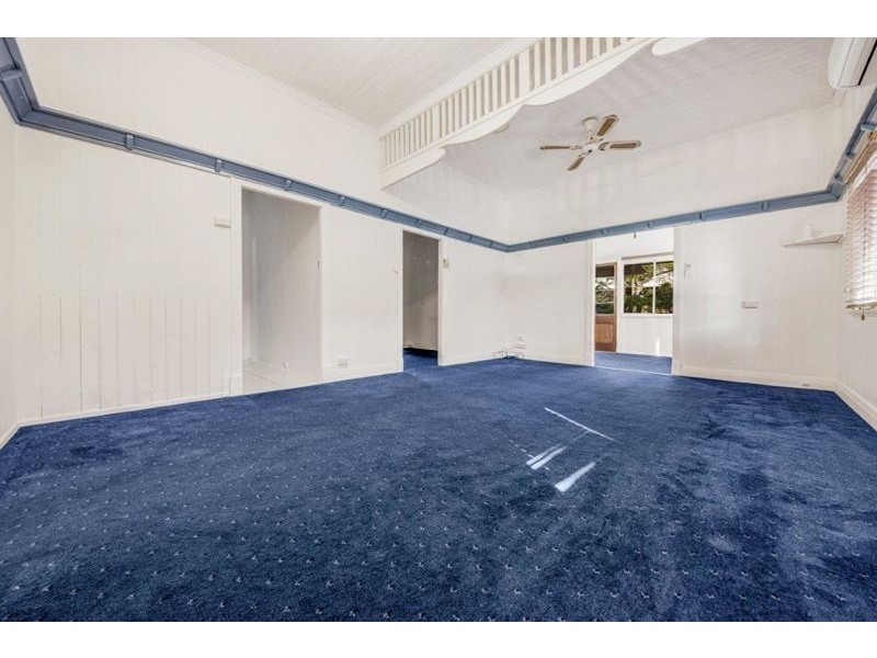 40 Agnes Street, South Gladstone QLD 4680