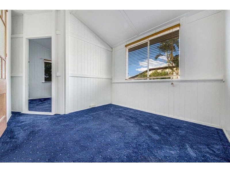 40 Agnes Street, South Gladstone QLD 4680