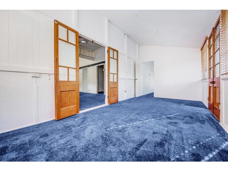 40 Agnes Street, South Gladstone QLD 4680