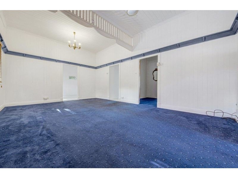 40 Agnes Street, South Gladstone QLD 4680