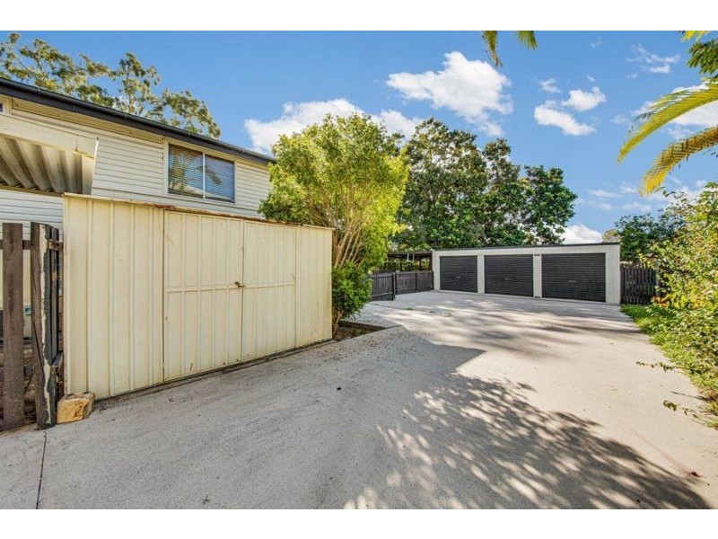 40 Agnes Street, South Gladstone QLD 4680