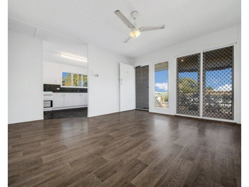 6 Ryalls Street, Barney Point QLD 4680