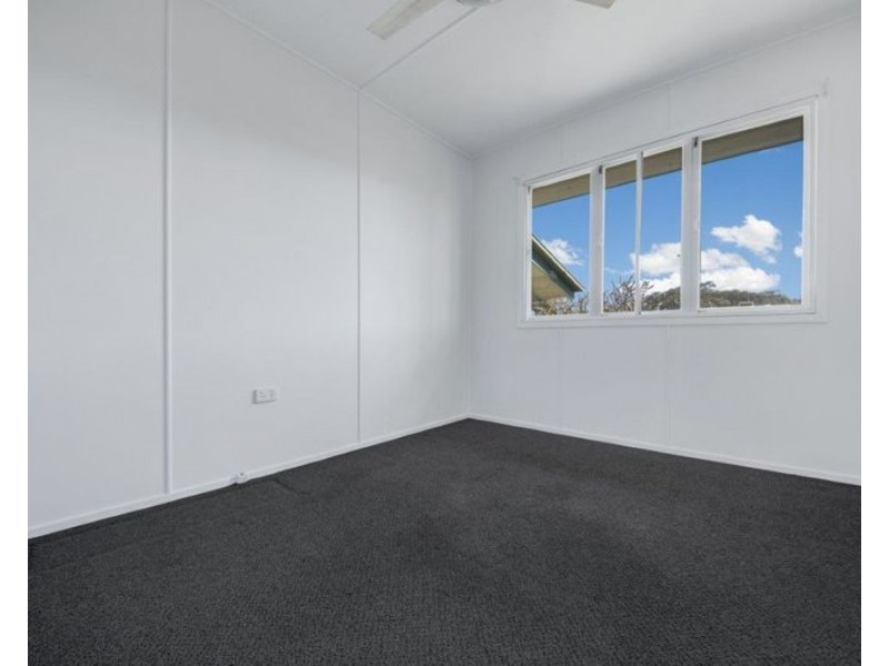 6 Ryalls Street, Barney Point QLD 4680