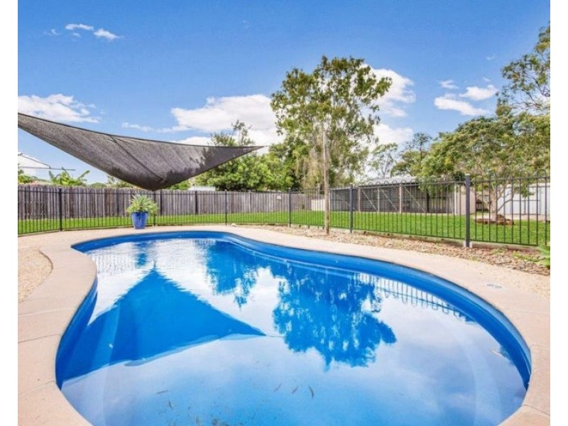 46 Ferguson Crescent, West Gladstone QLD 4680