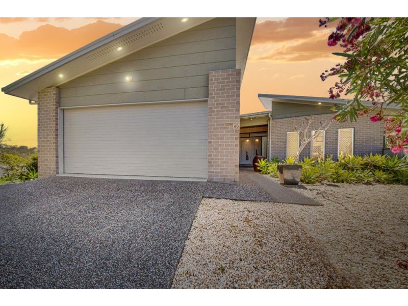 7 Wuruma Court, Clinton QLD 4680